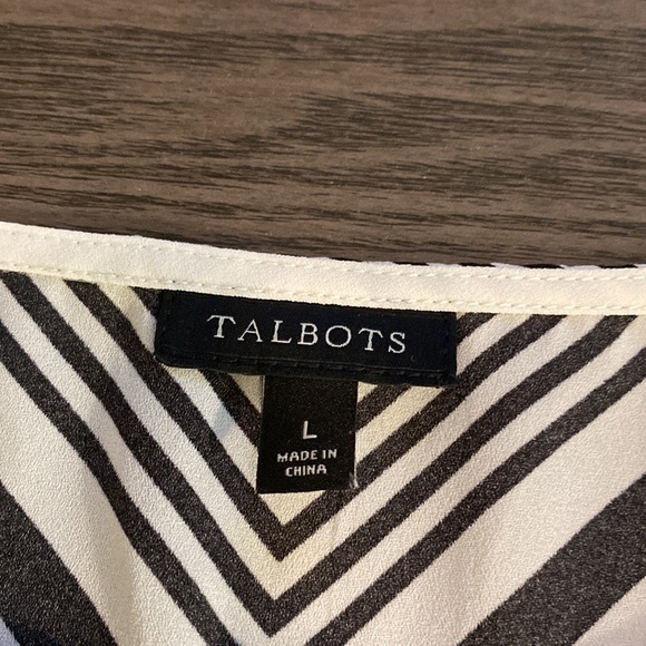 Talbots long sleeve diagonal stripe career blouse. Size L. 100% polyester. - Picture 15 of 16